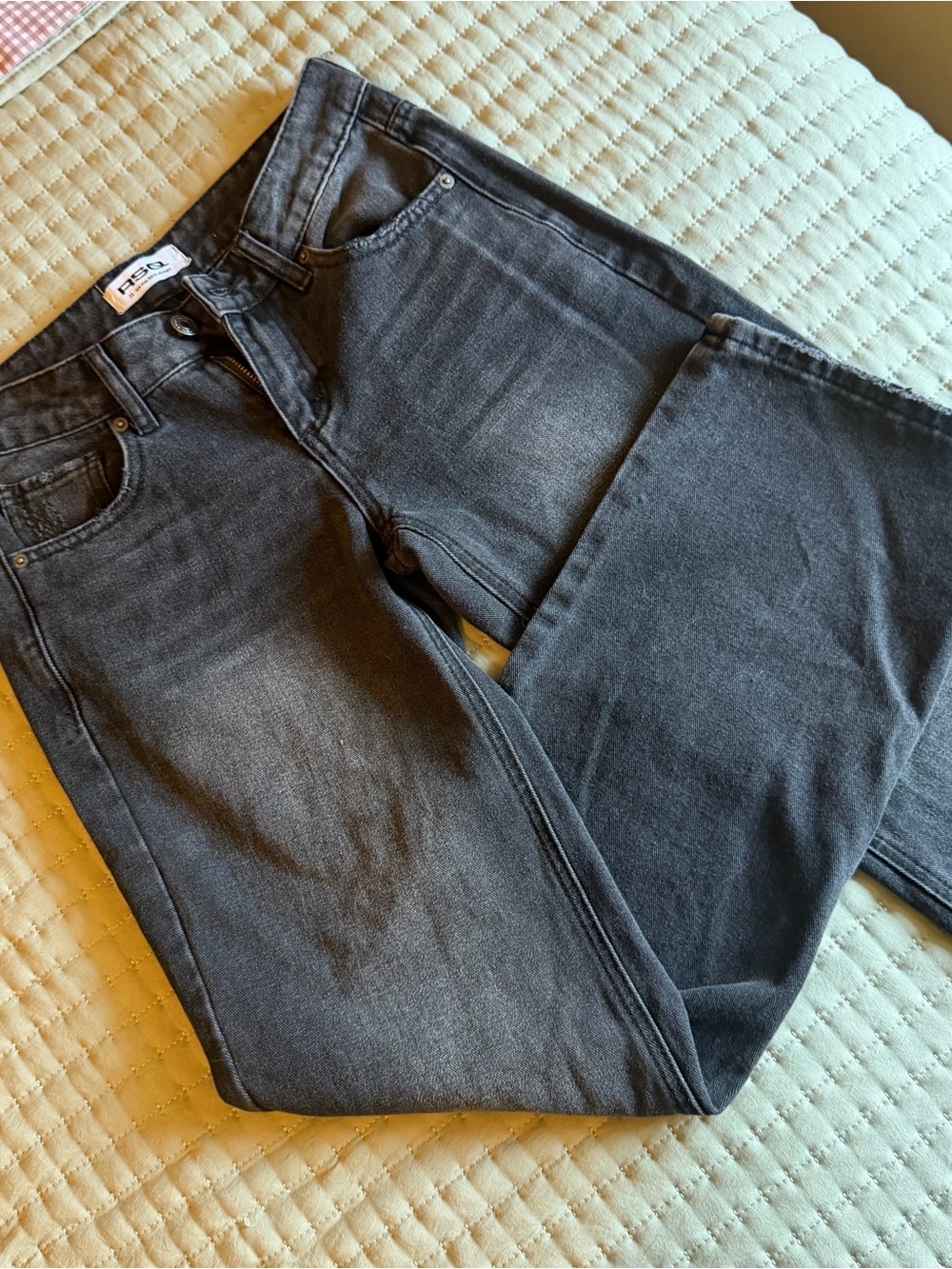 Women’s RSQ Black Low Rise Loose Straight Jeans